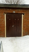 Дверь со средней ковкой
